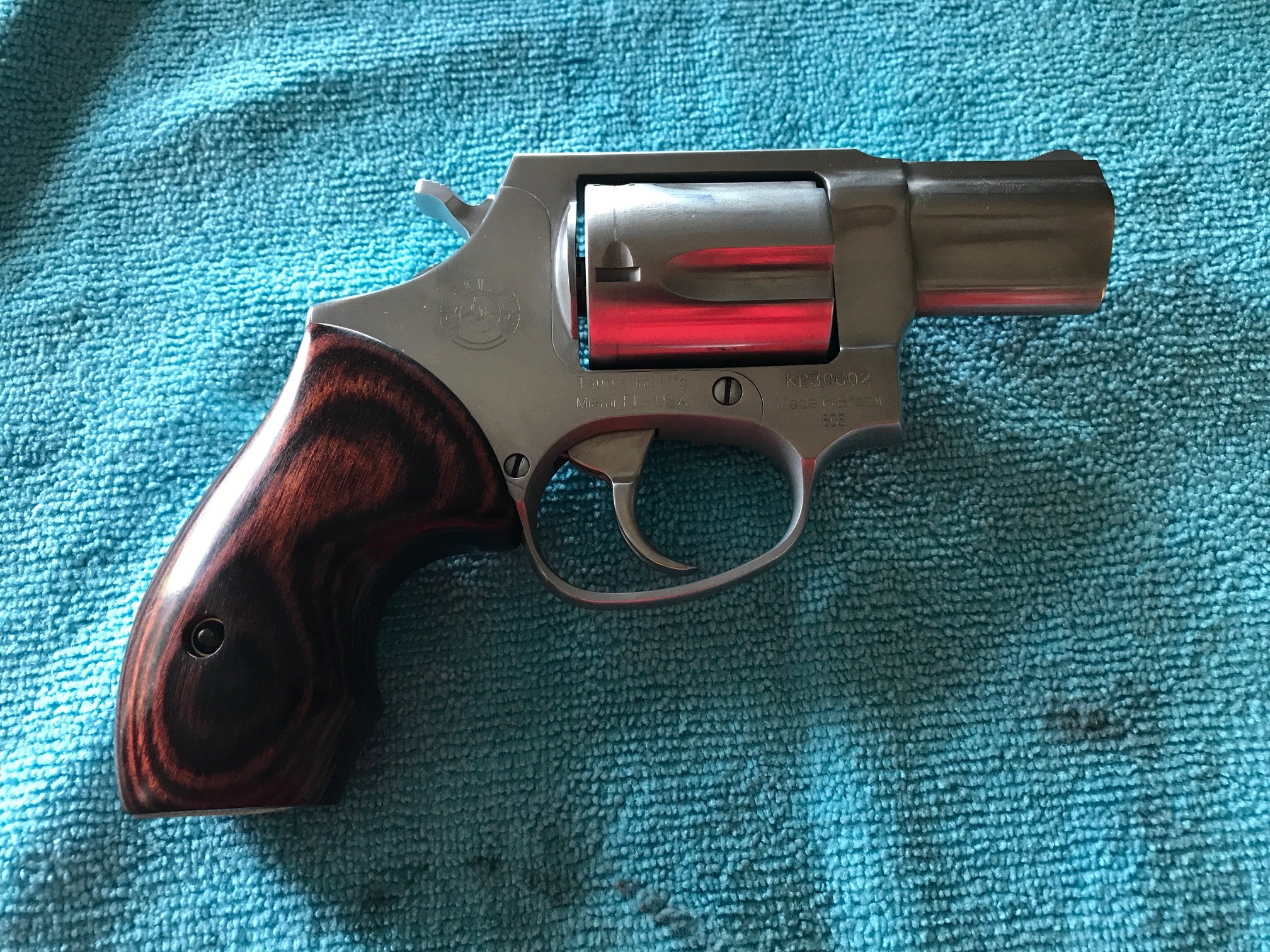 Taurus 605 Grip Removal 99 - o0l3ejt