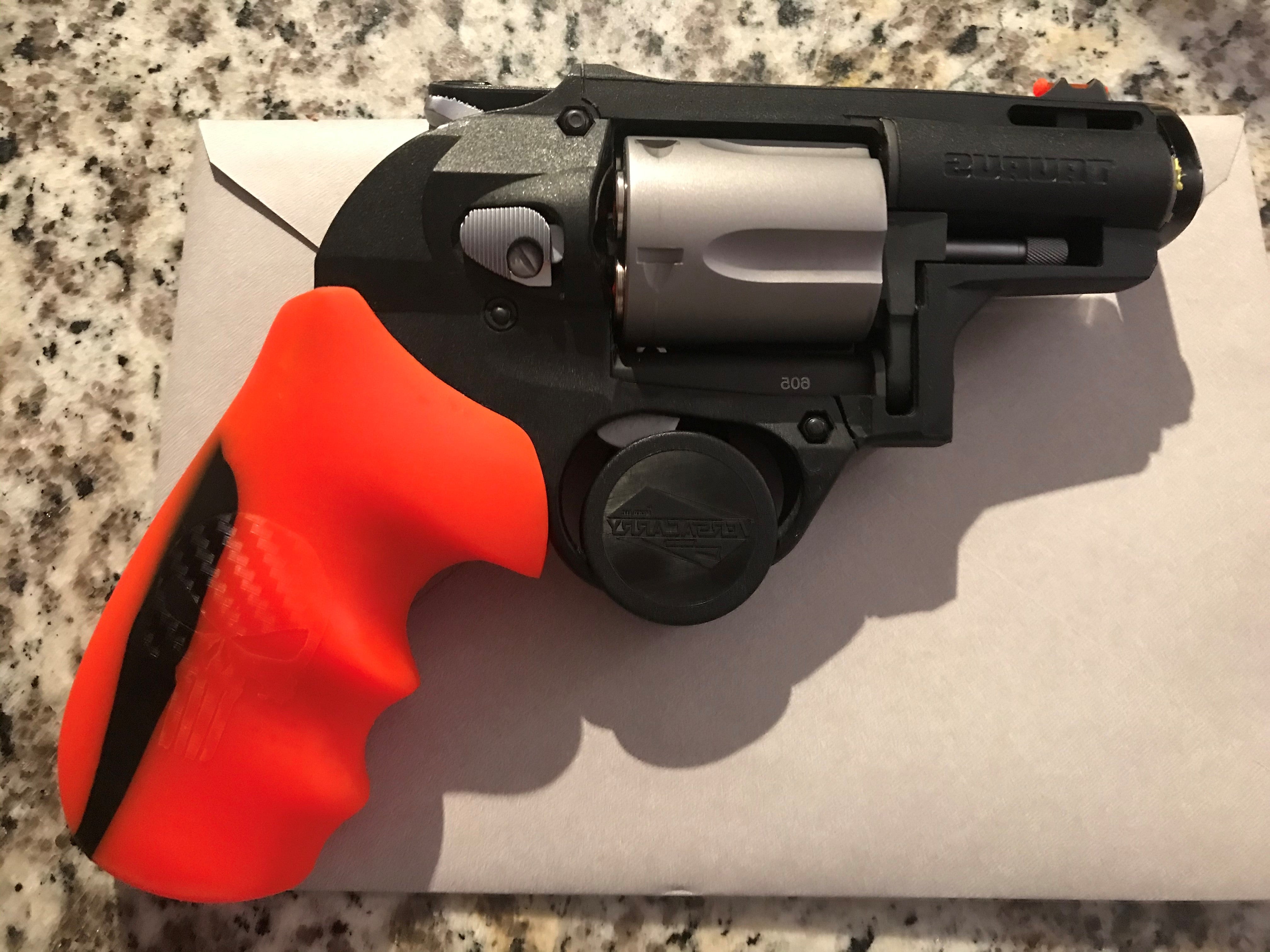 Taurus 605 Grip Removal 99 - 1w4srjh